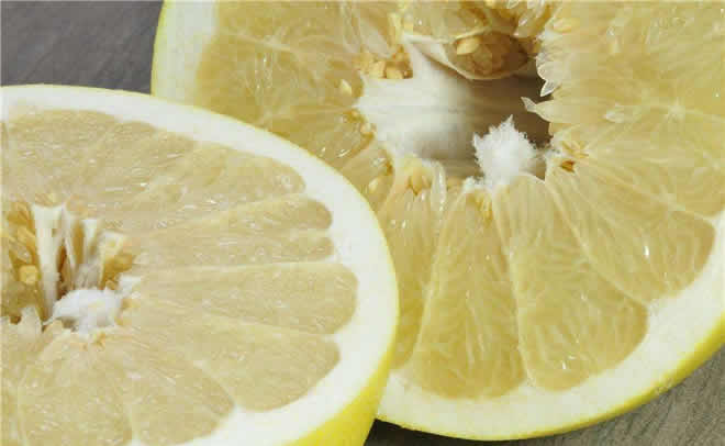 柚子的功效与作用 柚子的食用功效有哪些