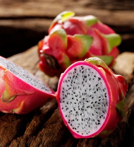 火龙果的功效与作用 夏季吃火龙果养出健康与美颜